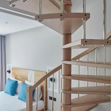 Albatros Luxury Suites Vrasná Exteriér fotografie