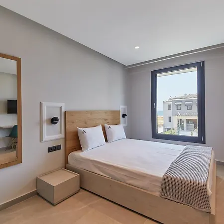 Albatros Luxury Suites Vrasná Exteriér fotografie